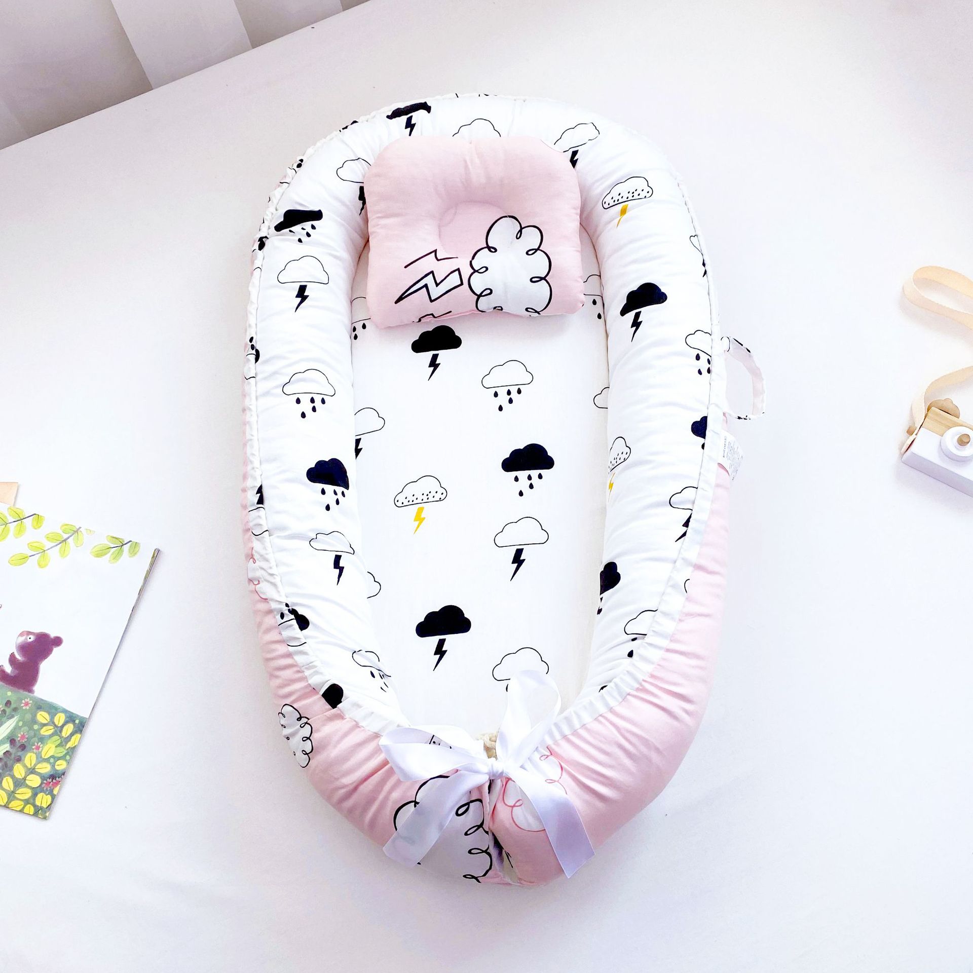 Cozy Cotton Baby Nest – Portable Bed for Newborns