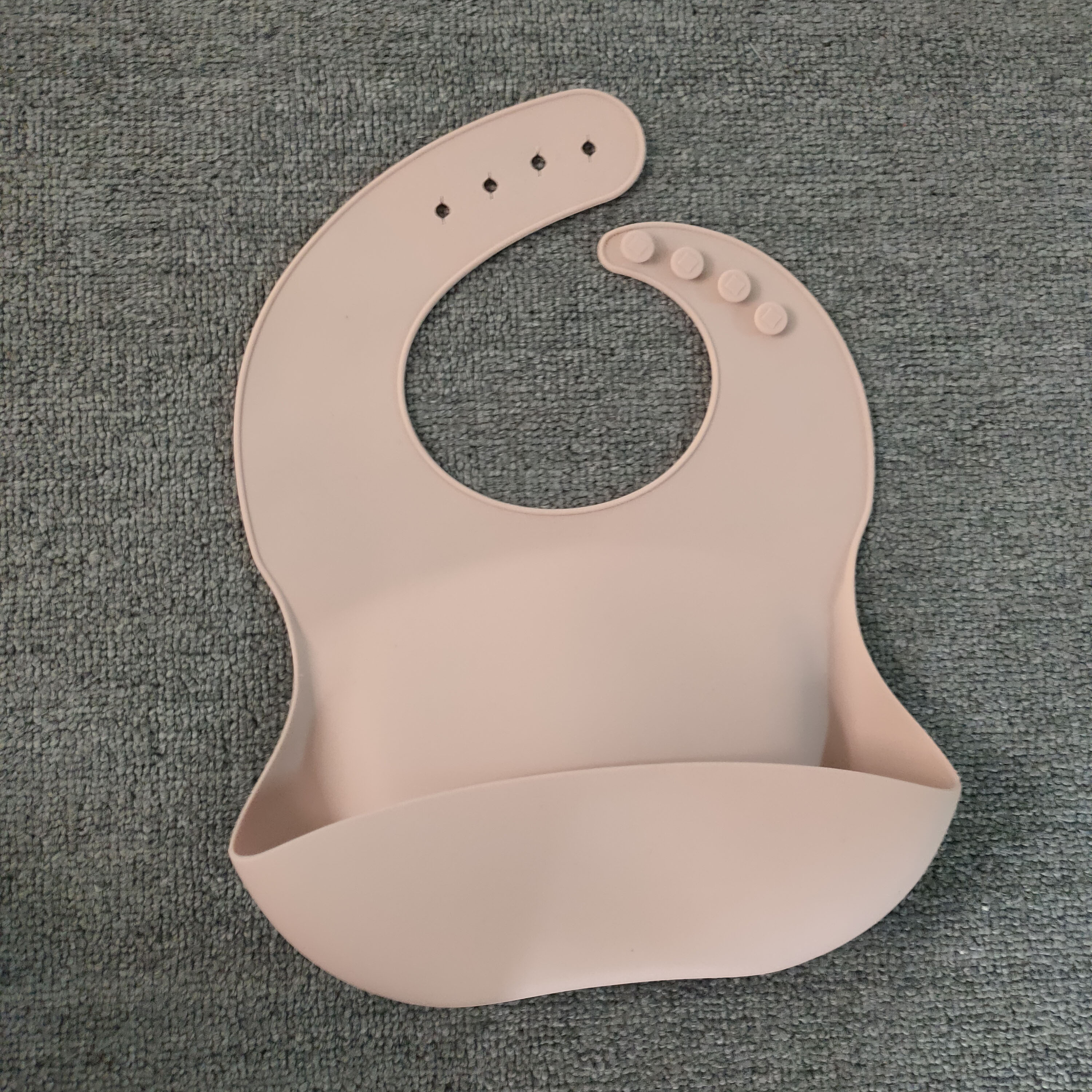 Easy-Clean Silicone Baby Bib for Mealtime