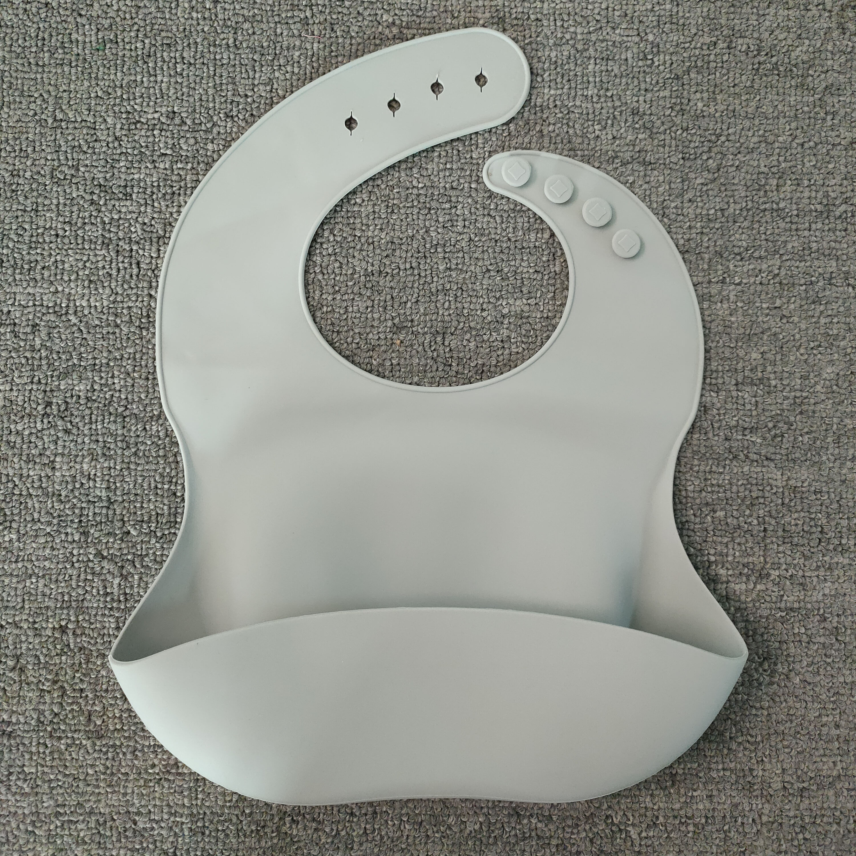 Easy-Clean Silicone Baby Bib for Mealtime