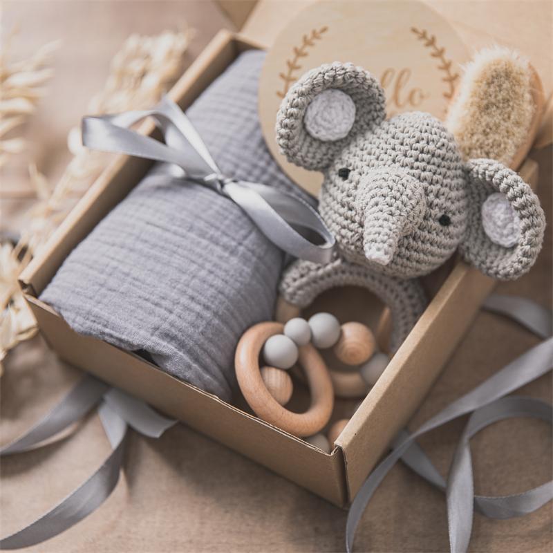 Baby Bath Gift Box – Soft Towel and Bath Toys