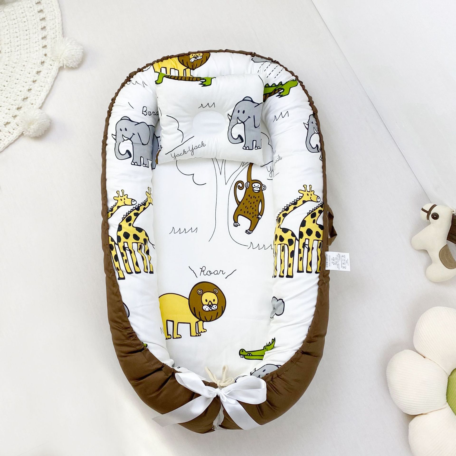 Cozy Cotton Baby Nest – Portable Bed for Newborns
