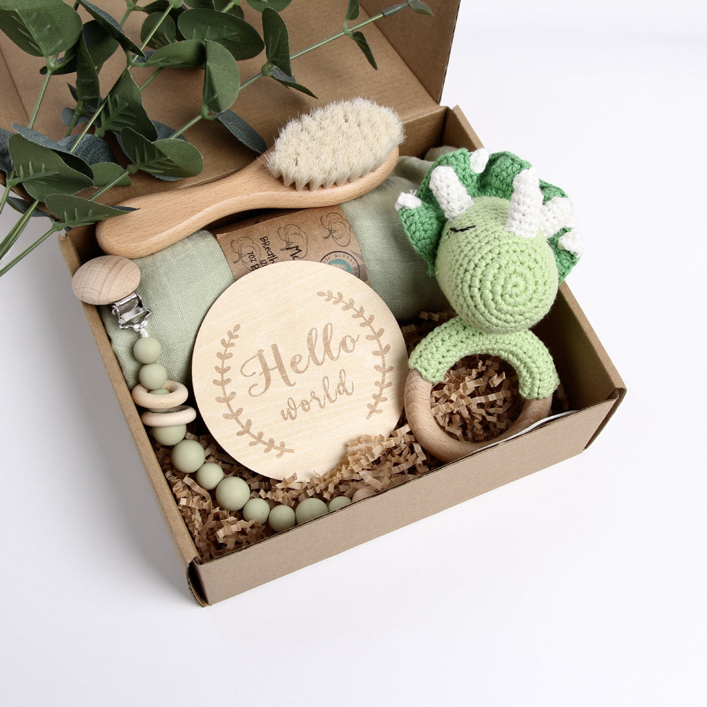Baby Shower Gift Set – Festive Reindeer & Panda Toy