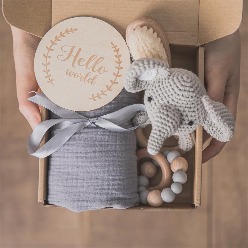 Baby Bath Gift Box – Soft Towel and Bath Toys